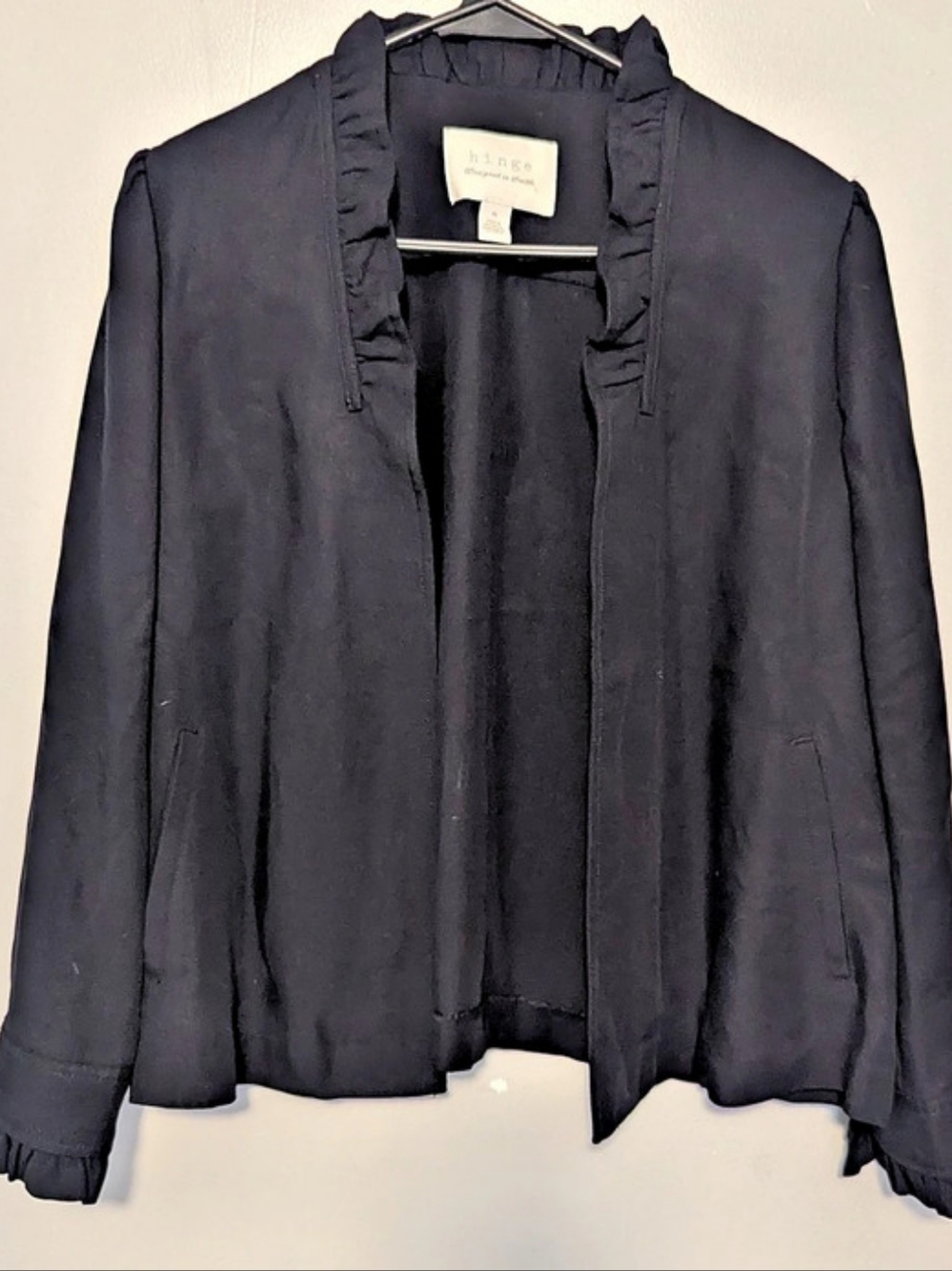 hinge Ruffle Collar Jacket in Black Size Medium